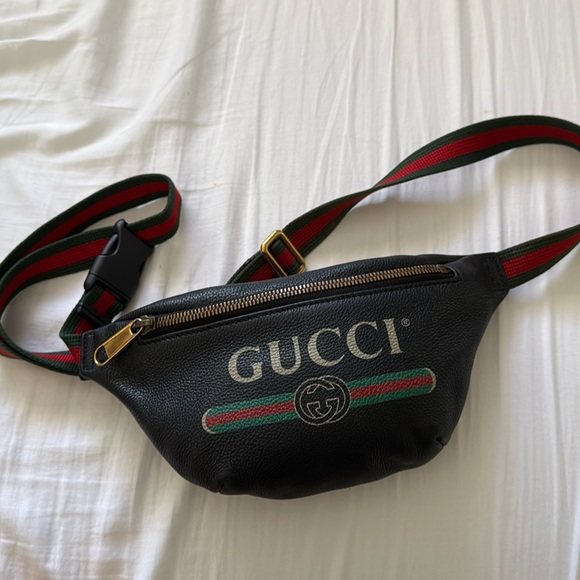 Gucci Belt Bag - Picture 1 of 3
